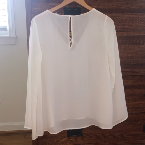 Lush Top - Picture 2 of 5